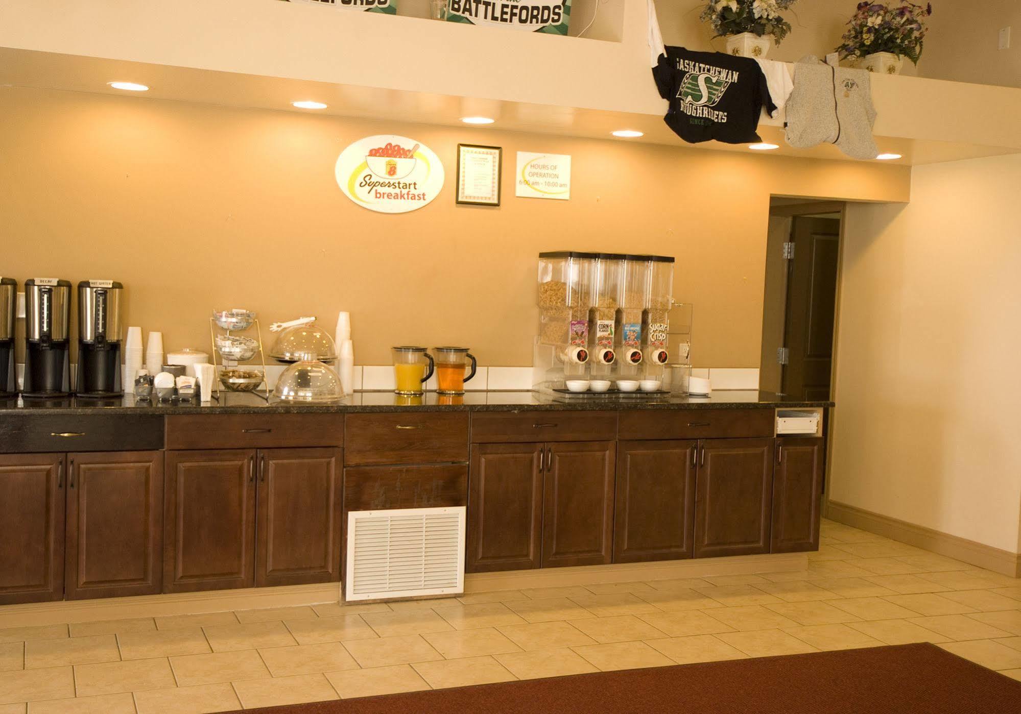 Lone Star Hotel North Battleford Exteriör bild